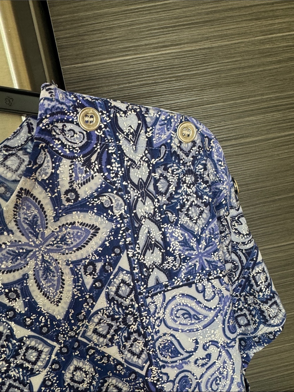 Emy Daniels Blue Paisley Short Sleeve Blouse brand new 🆕